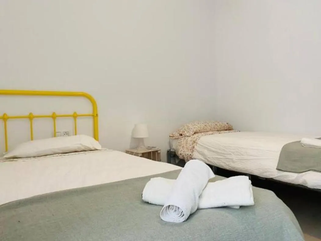 DOS ACERAS - Precioso Apartamento en el Centro Histórico de Málaga 0*,